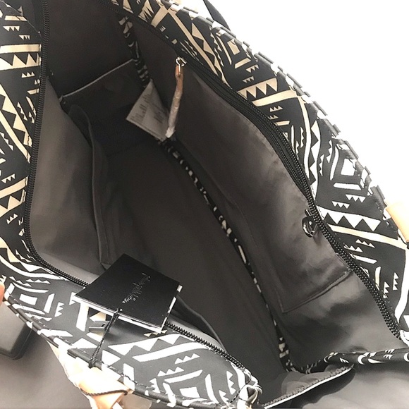 Petunia Pickle Bottom Diaper Bag - Picture 4 of 5